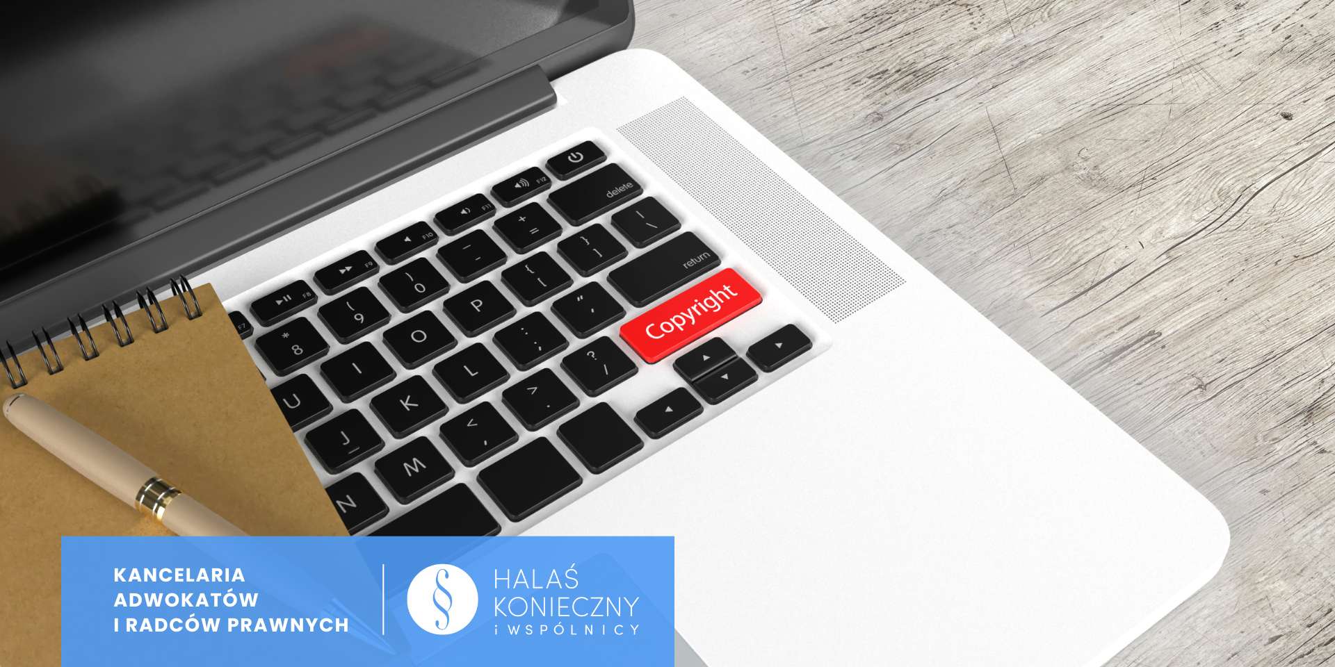 czym-jest-prawo-autorskiee (3) Klawiatura laptopa z przyciskiem "copyrights"