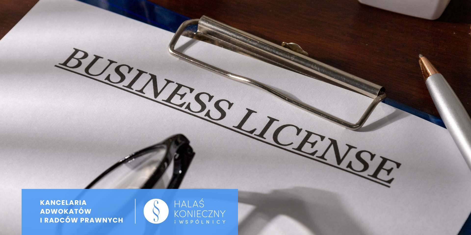 zezwolenienaprace (2) Dokument z napisem Business license