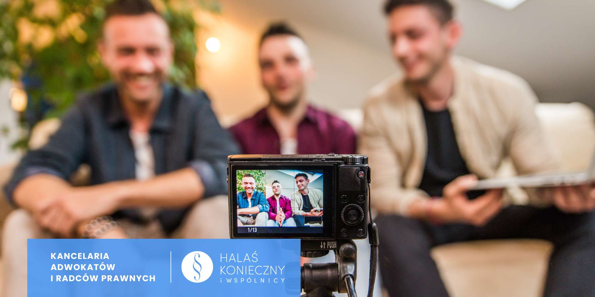 Influencerzy przed kamerą, przygotowywanie contentu