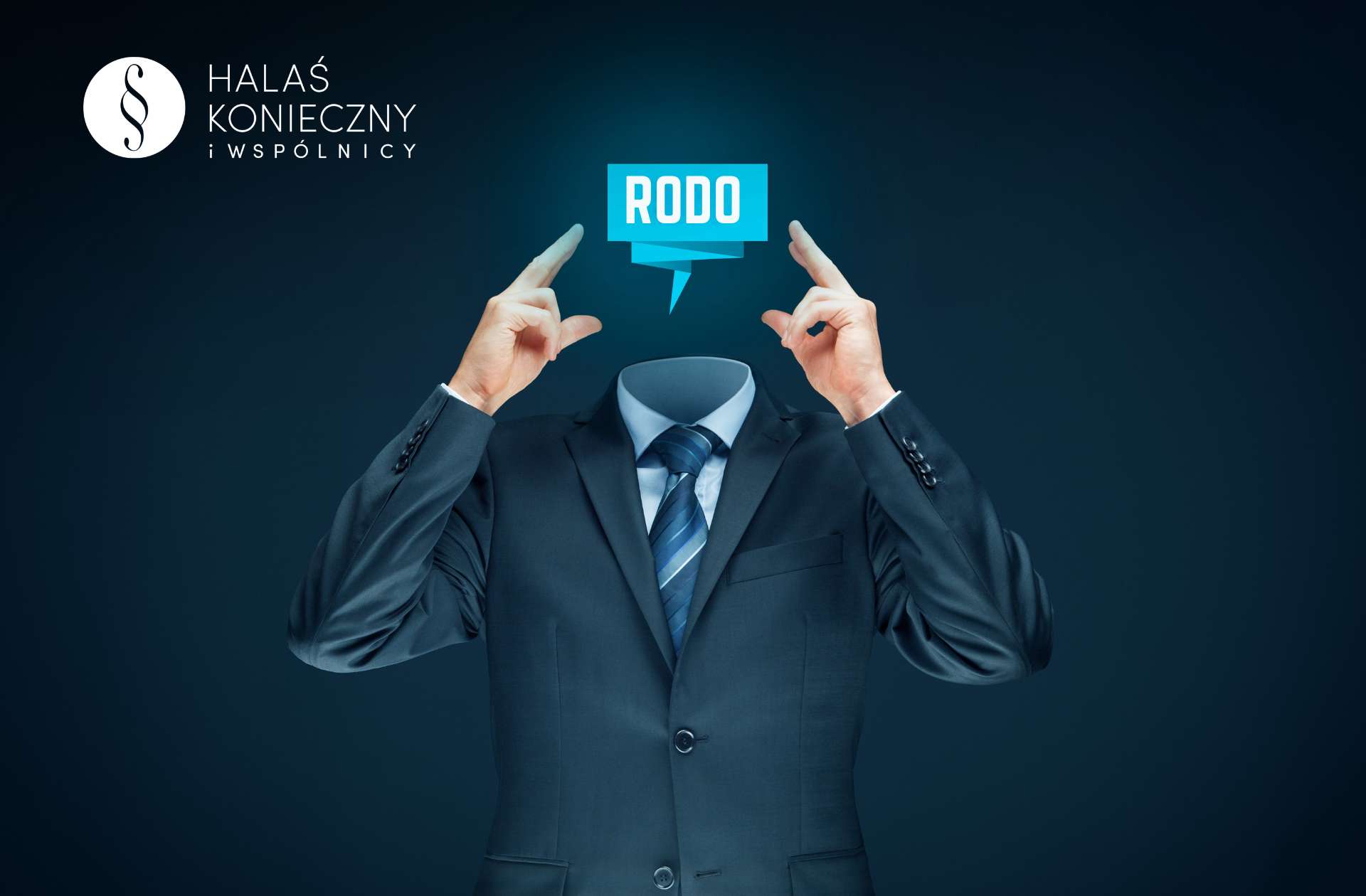 Mężczyzna w garniturze, napis RODO w chmurce zamiast głowy
